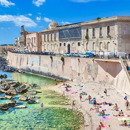 Villa Leandra Fontane Bianche