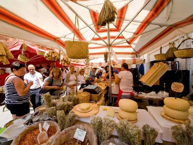 Leandra Βίλα Fontane Bianche