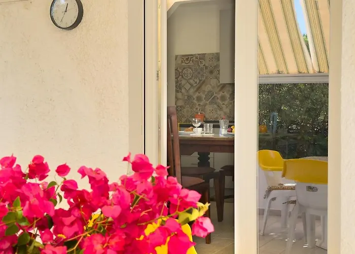 Leandra Villa Fontane Bianche